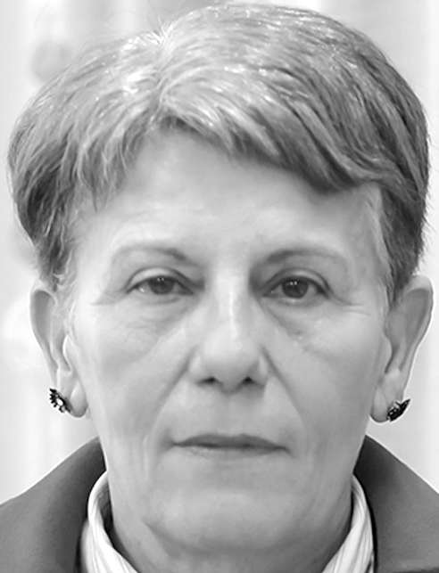 A portrait of Afnan Nathir Darwazeh with text listing her role at An Najah National University, address, telephone number, and email.