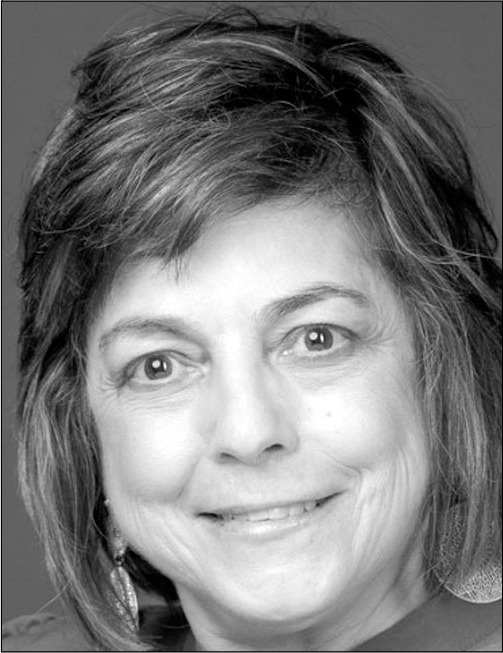 A portrait of Cynthia Slomowitz.