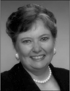 A photo of the author Donna Baumbach.