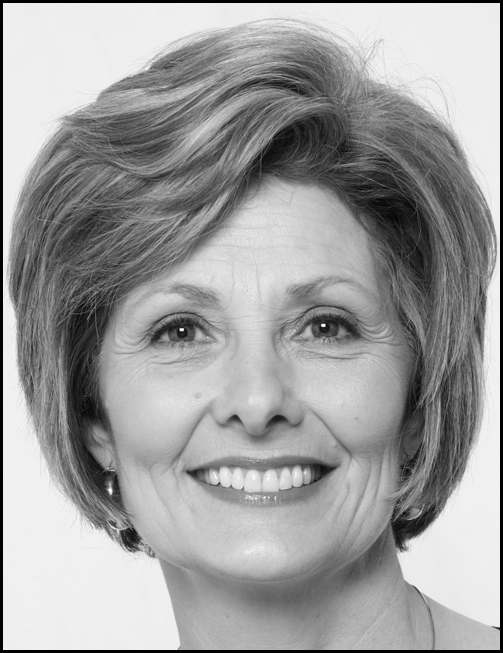 A photograph of Gail Weatherly.