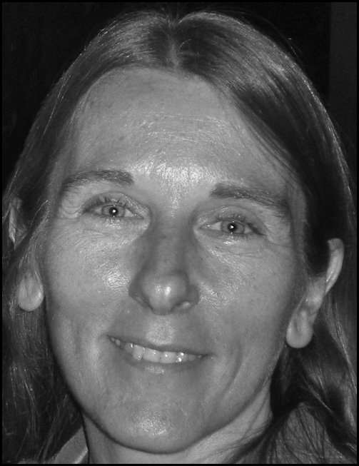 A photograph of Elena Barbera.