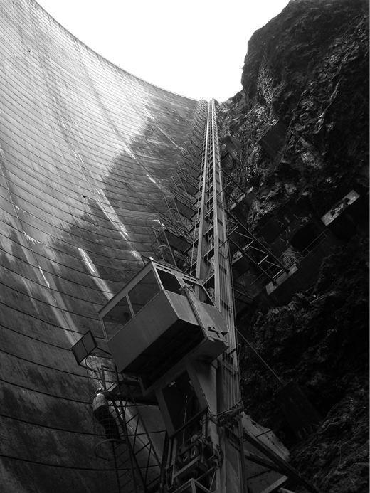 Figure 5 Refer to the image caption for details.