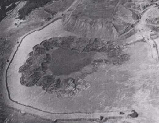 Figure 5. Refer to the image caption for details.