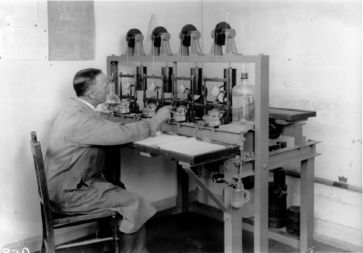 Fig. 2. Refer to the image caption for details.