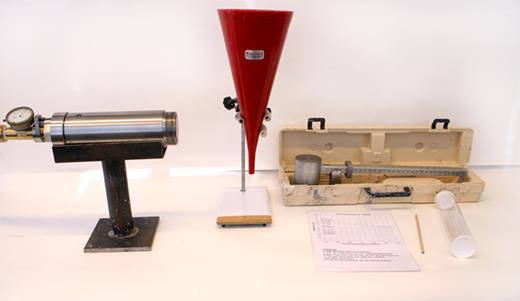 Figure 4. Refer to the image caption for details.