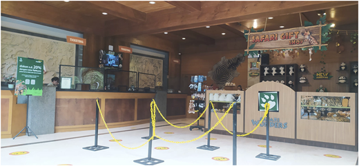 A photograph of Taman Safari Bogor Gift Shop.